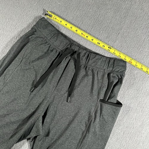 Lululemon for the People Shorts 12" Mens Large Gray Unlined Pocket Gym Training - Picture 9 of 10