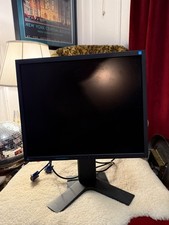 EIZO FlexScan S1921 19 Inch Square LCD Monitor 1280x1024 DVI VGA Input