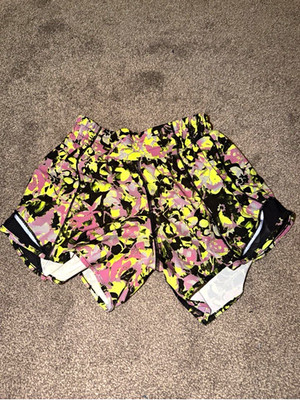 Womens lululemon Abstract Multicolor hotty hot shorts size 2