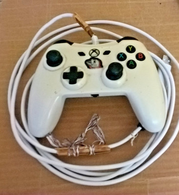 Gamepad mit Usb von amazonbasic - gebraucht