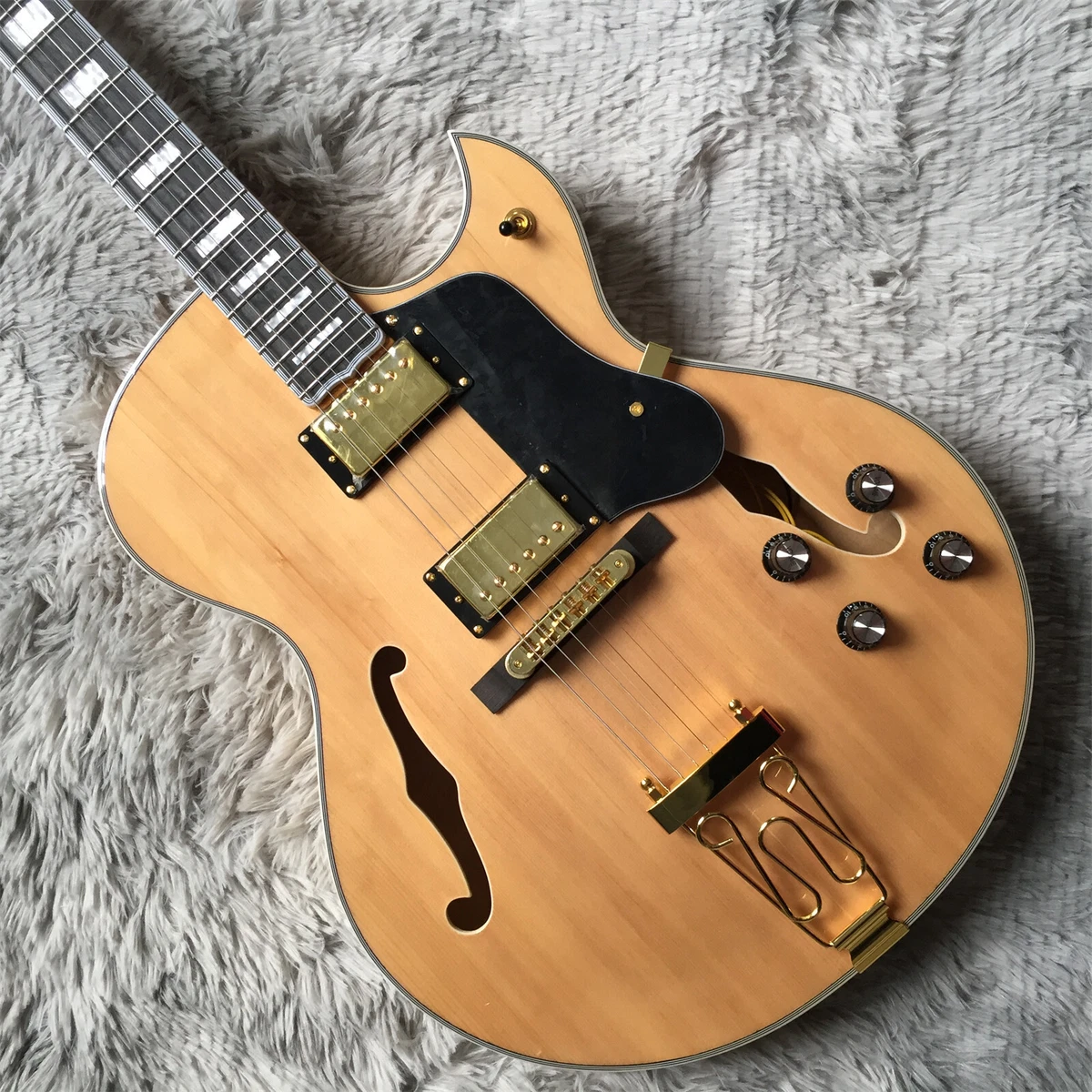 Best solid body guitar for jazz deals
