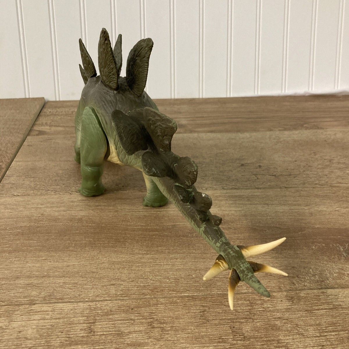 Kenner Jurassic Park Lost World STEGOSAURUS JP.24 Dinosaur No