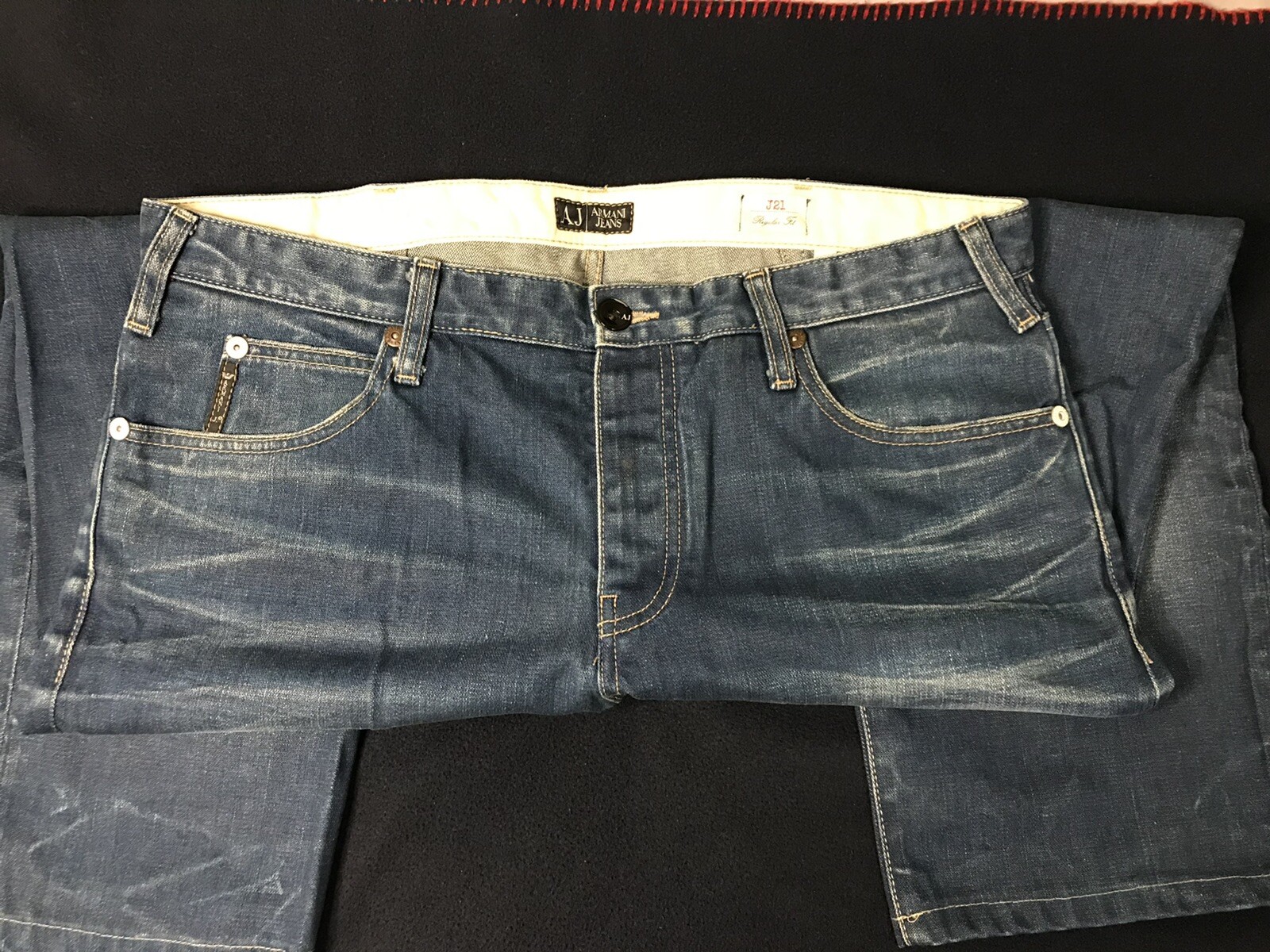 Armani Jeans J21 купить в Америке, лот 