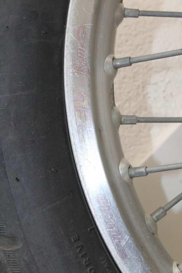 Llanta trasera Husaberg Fe350 Te350 1996 con piñón OEM Foto 3 de 4