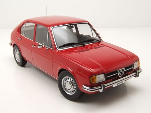 Alfa Romeo Alfasud 1974 rojo coche modelo escala 1:18 KK - Imagen 8 de 9