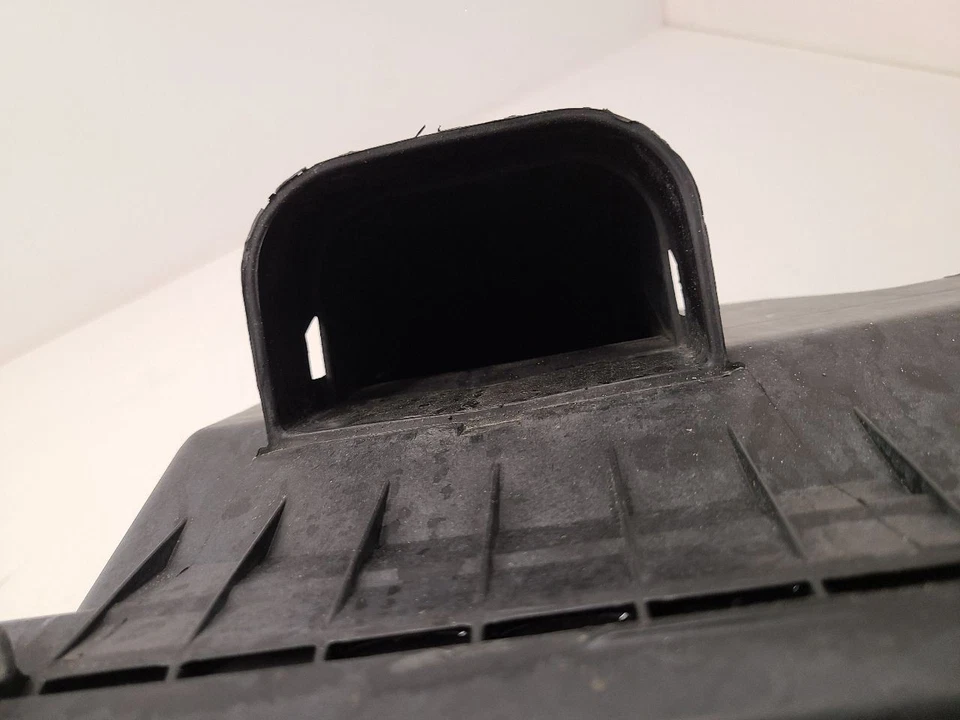 Filtro de aire Jeep Liberty 2004-2007 3,7 L 04-07 Foto 3 de 4