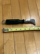 Vtg. Miller Equip. Co. Inc. PA Carpet Linoleum Knife 7" w/Green Handle No. 75-BP