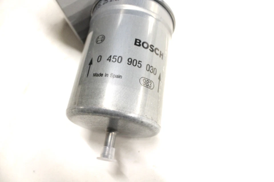 博世燃油过滤器捷豹 XJ6 XJS Triumph TR7 路虎揽胜阿尔法罗密欧 71028 — 第 4/4 张图片