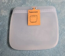 Tupperware Ultimate Slim Silicone Bag Medium(Freezer Safe)NEW