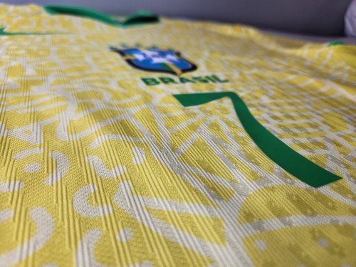Brazil 2024 Home Authentic Dri-Ft ADV Jersey Yellow Vini Jr #20 Nike M-L NWT - Picture 5 of 15