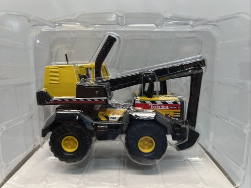 Vintage Maisto Hasbro Tonka Mini Mighty 748 Backhoe Toy #762906 New In Box - Picture 3 of 9