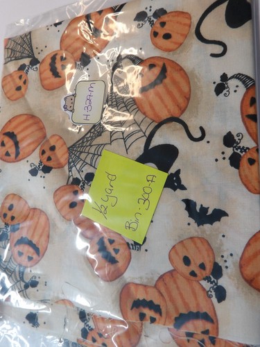 Springs Creative Fabric - Halloween Cotton -Trick or Treat - 1/2 yard - H-329-M - Picture 7 of 7