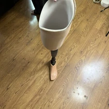 2018 Ossur Rheo Knee Above Knee Left Leg Weatherproof Rechargeable