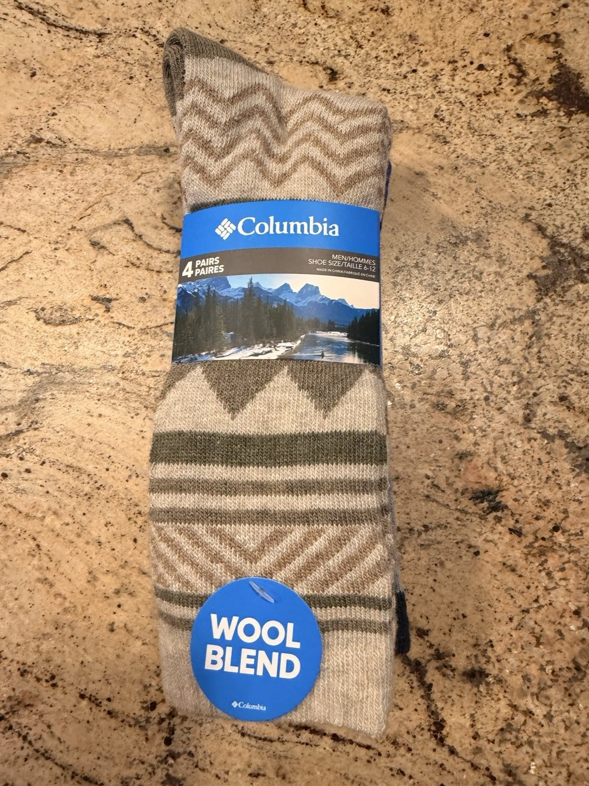 NEW Men's Columbia 4 Pairs Crew Cotton Sock Size 6-12 L Blue/Tan/Black Cushioned