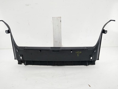 BMW 525i 530i E39 Sedan Trunk Latch Lock Trim Cover 96 97 98 99 00 01 02 03 - Picture 2 of 12