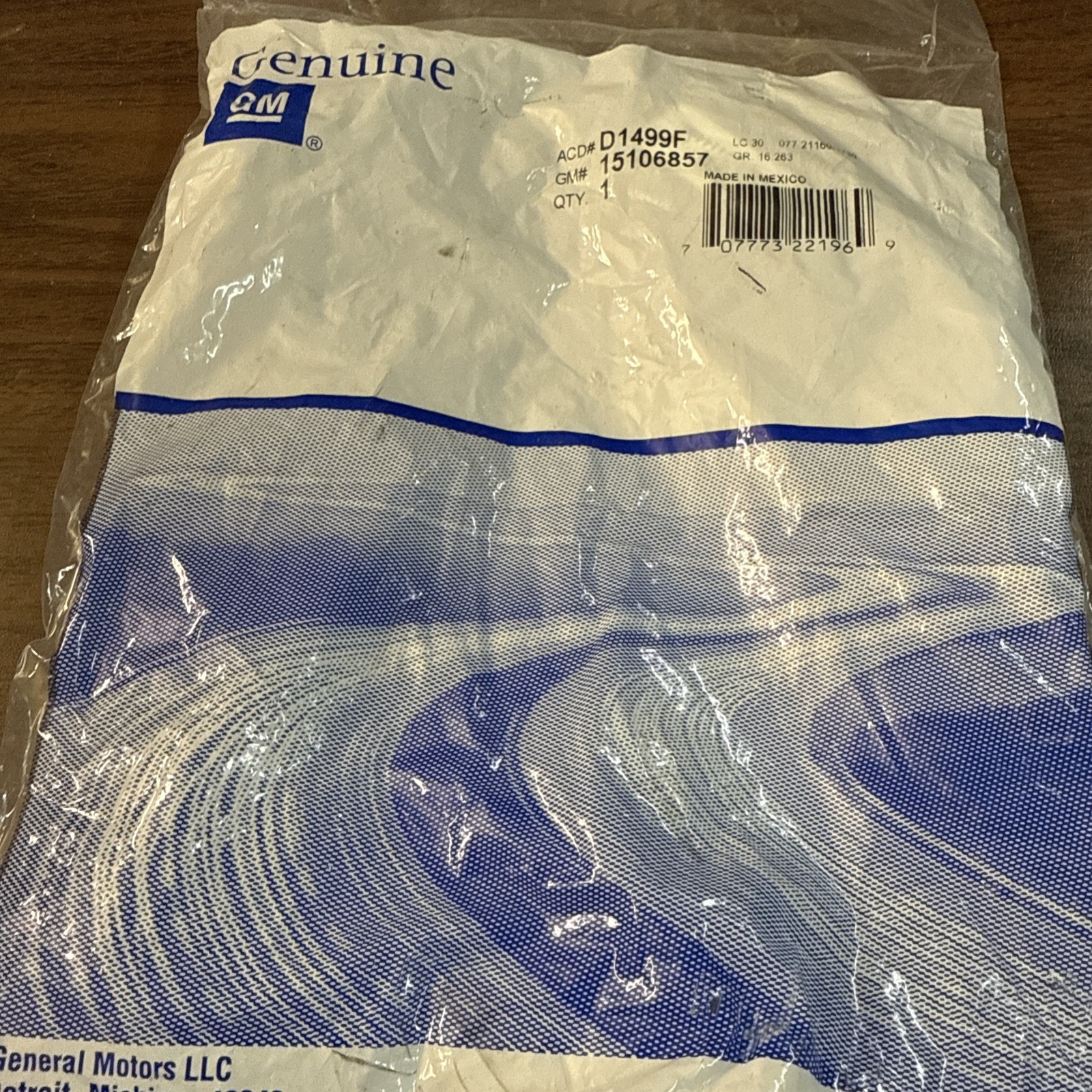 Genuine GM 15106857 Rear Liftgate Latch Release Switch Tahoe Suburban Yukon Esca