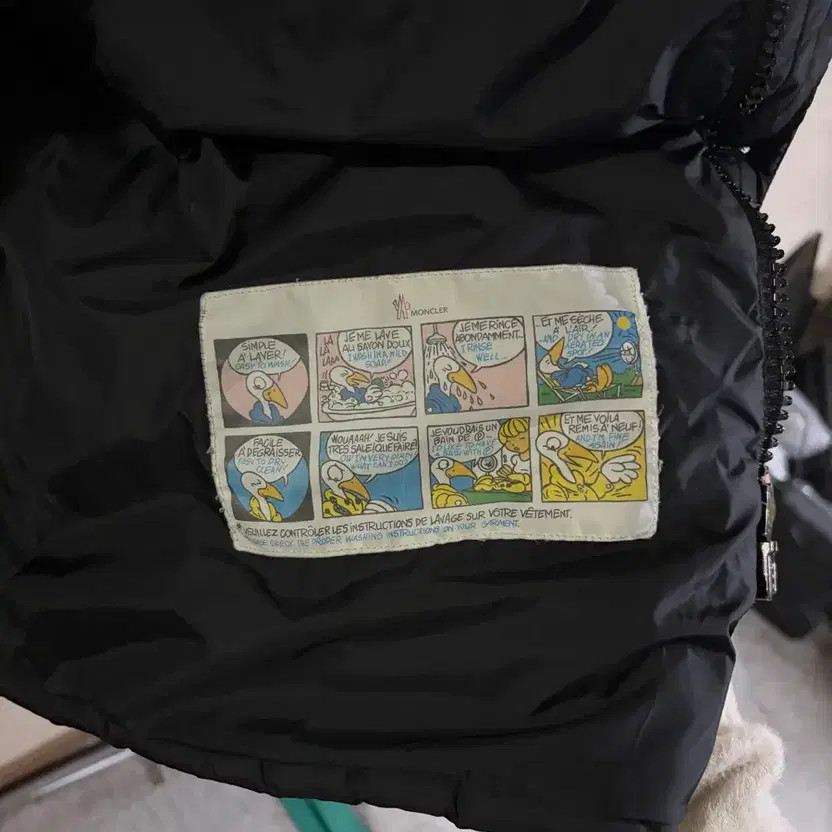 Moncler Cluny 2 Size Black Down Jacket thumbnail 5