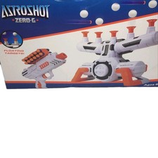 Astroshot Zero-G z 10 pływającymi celami kulkowymi i 2 rzutkami piankowymi - zobacz zdjęcia  