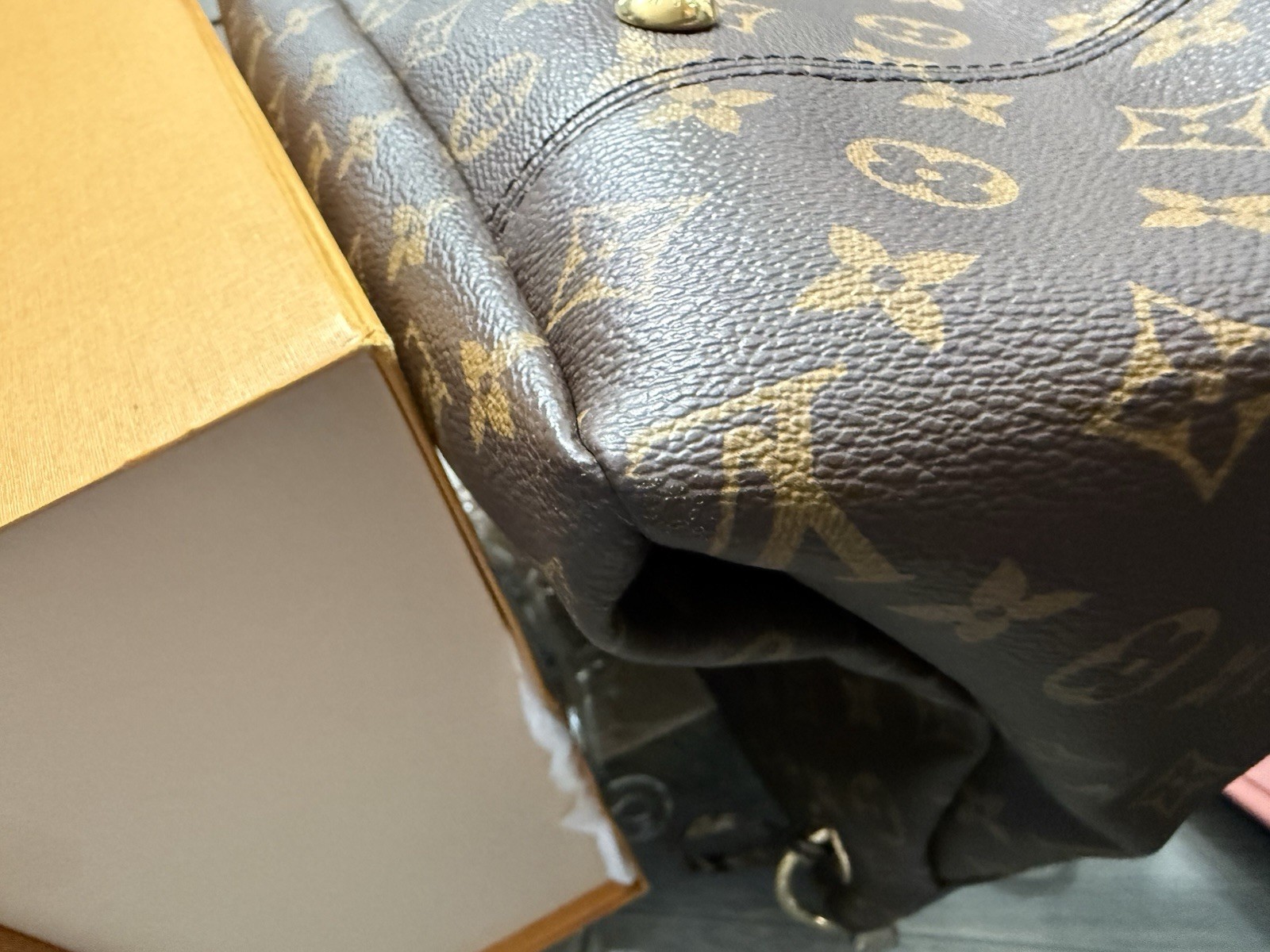 Louis Vuitton Artsy Python W/ Cites Docs - image 16