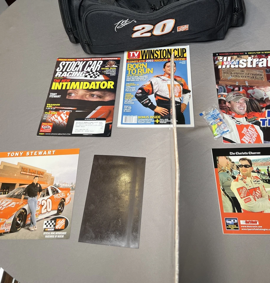 托尼·斯图尔特纳斯卡行李袋捆绑出售物品 #20 家得宝赛车海报和纪念品 — 第 2/4 张图片