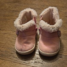 Girls Pink Ankle Bootie Faux Leather Faux Fur Lined Zip Buckle Accents