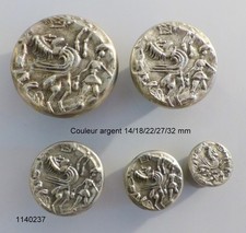 lot de 5  BOUTONS  Anciens  argenté     14/32 mm CHEVAL stylisé et ecuyere
