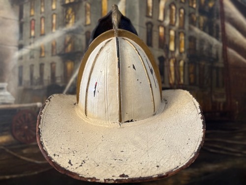 Casco de bomberos de cuero vintage New Orleans Fire Eagle 7 Foreman Migeod - Imagen 3 de 8
