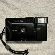 Sears Made in the USA Focus-Free Motorized 35 35mm Film Camera Black