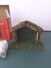 Weihnachtskrippe Stall - Maria, Josef, Jesus - Dekoration - Höhe ca. 11 cm