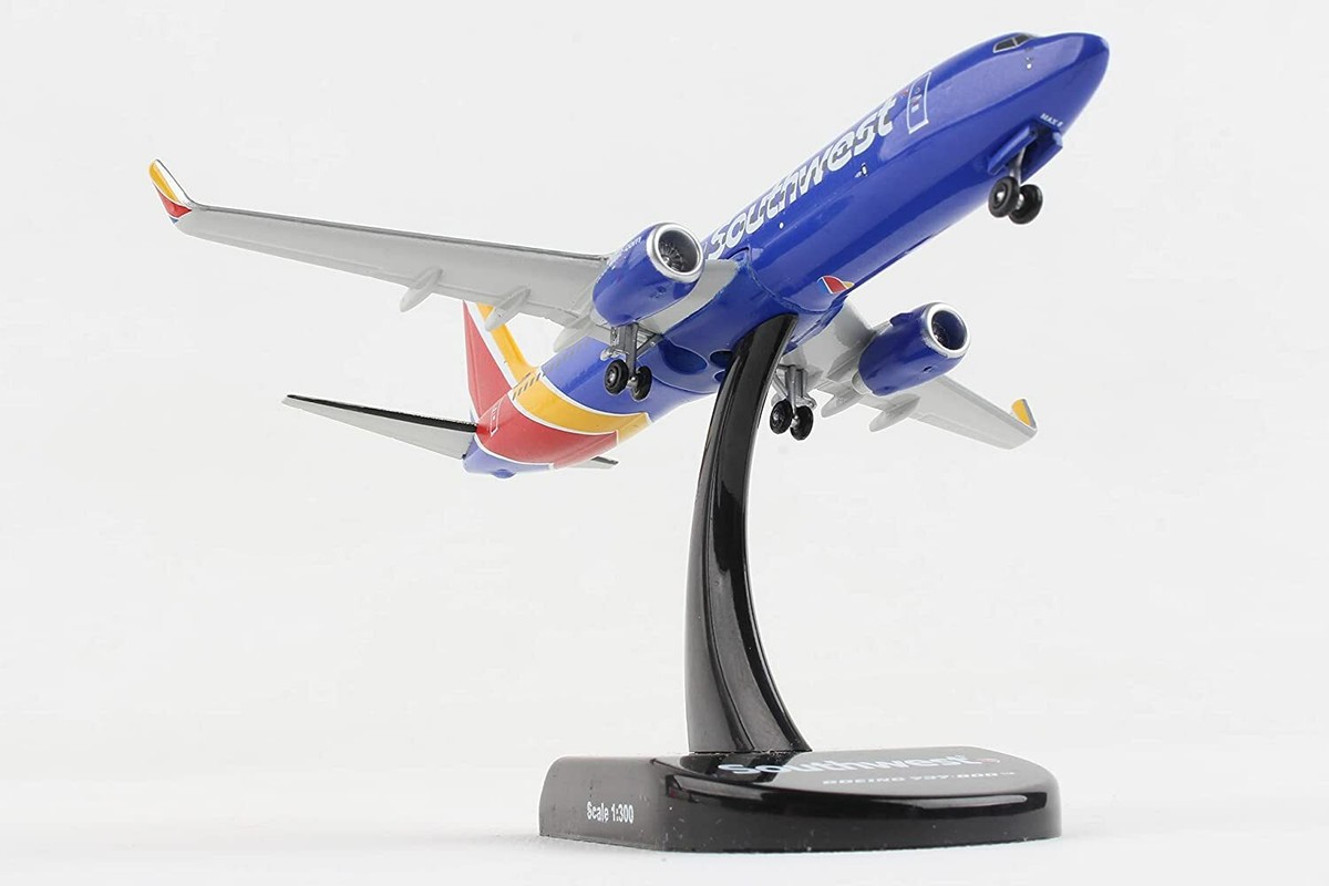Boeing 737-800 (737) Southwest Airlines 1/300 Scale Diecast