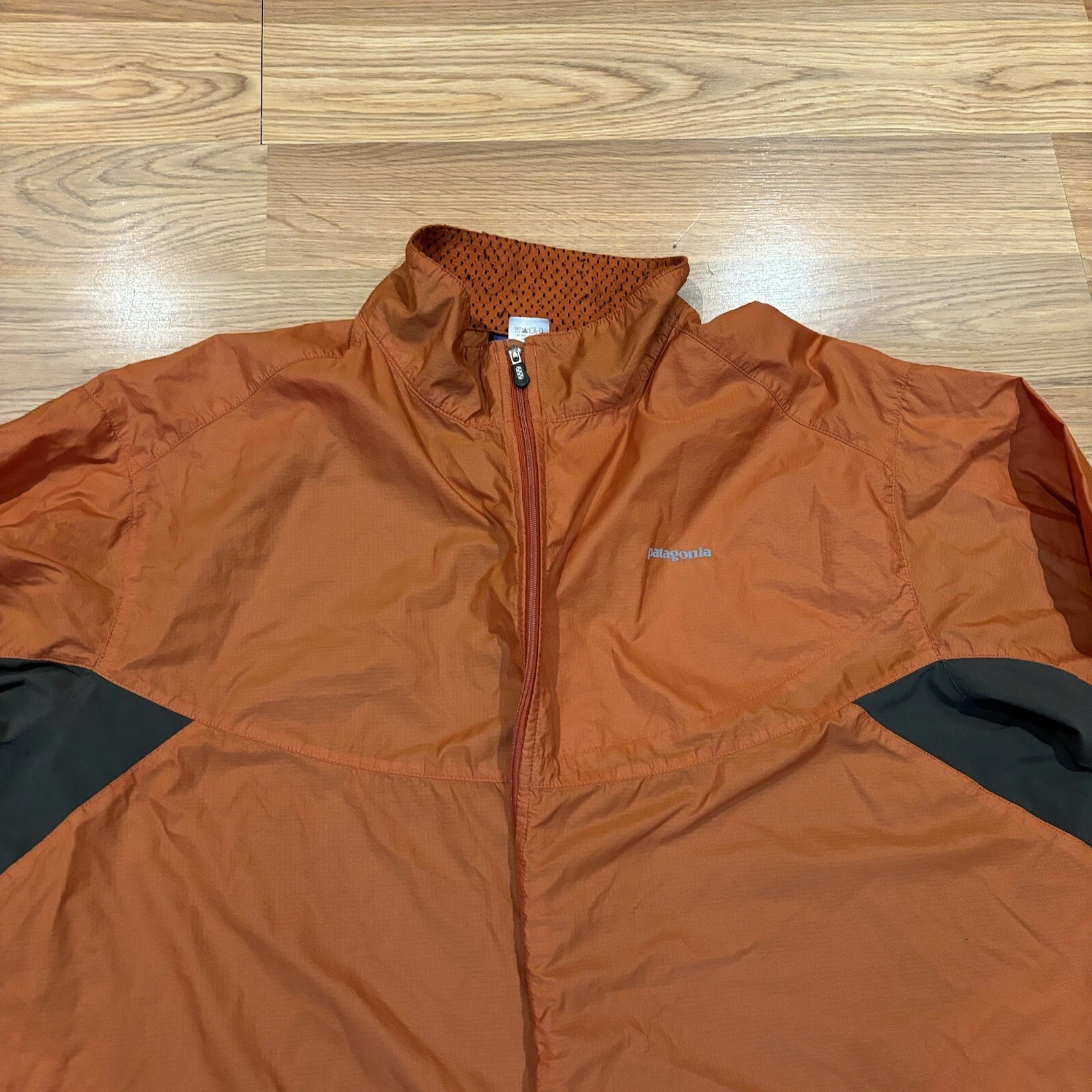 patagonia nine trails featherweight zip up running jacket