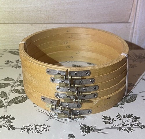 LOT of 6 Vintage wooden embroidery hoops Taiwan 6" Diameter screw Yaley - Picture 2 of 6