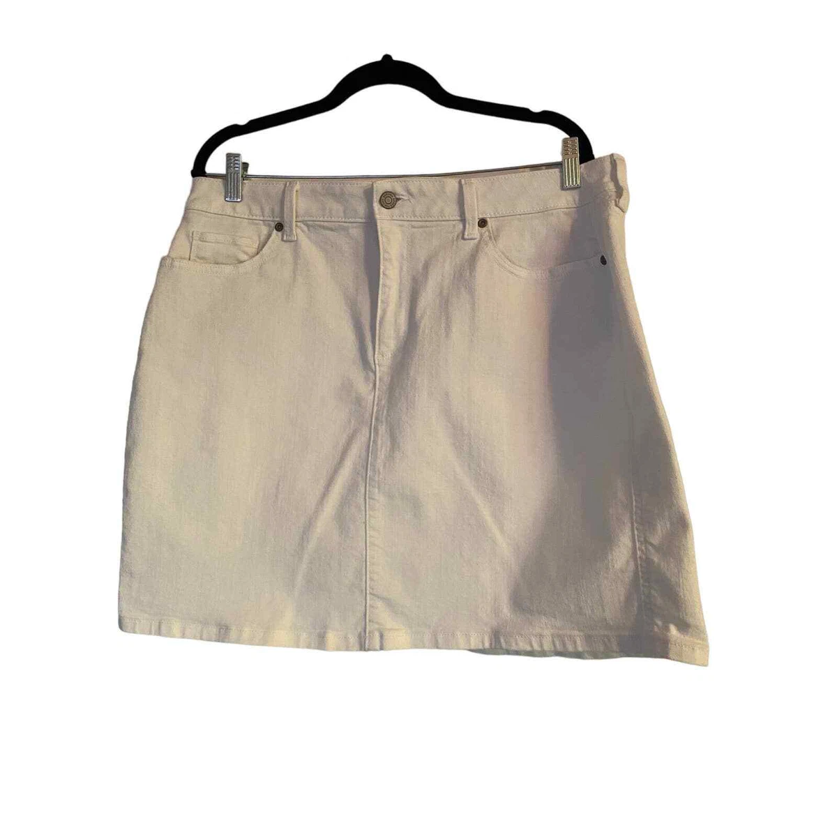 Sonoma Women s Size 16 White Denim Jean Skirt Classic Style Zip