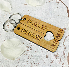 SET OF 2 Personalised Engraved His & Hers Wedding Date Keyrings, Keepsake gifts