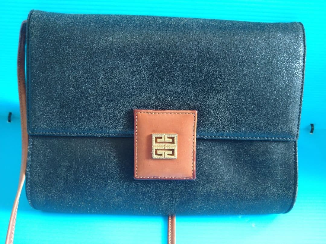 Givenchy genuine leather black shoulder bag thumbnail 4