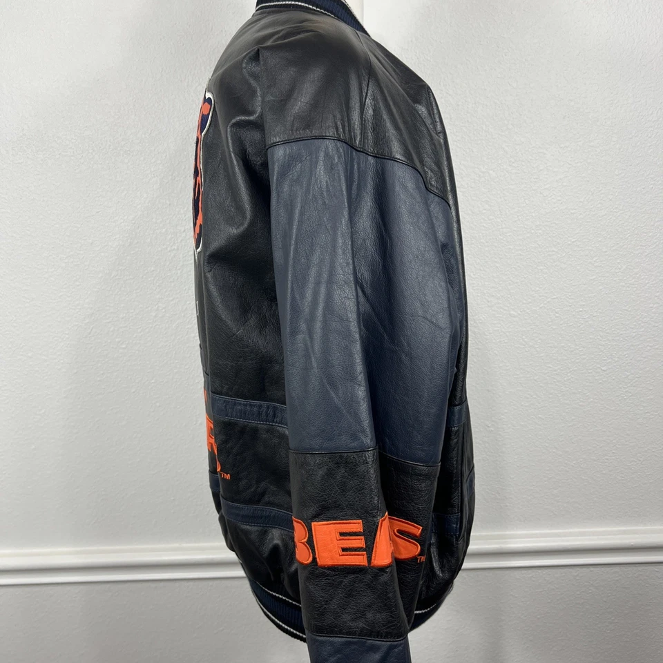 Chicago Bears His & Hers Vintage Leather Bomber Jacket XL And M G-III Carl Banks - Image 4 of 4