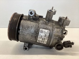 Volkswagen Caddy 2011 Klimakompressor Pumpe 5N0820803A Diesel 77kW KAD33990