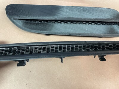 Pair Of 3D Printed PETG Hood Scoop Vents For Pontiac G8 2008-2009 - LH+RH, Unpainted