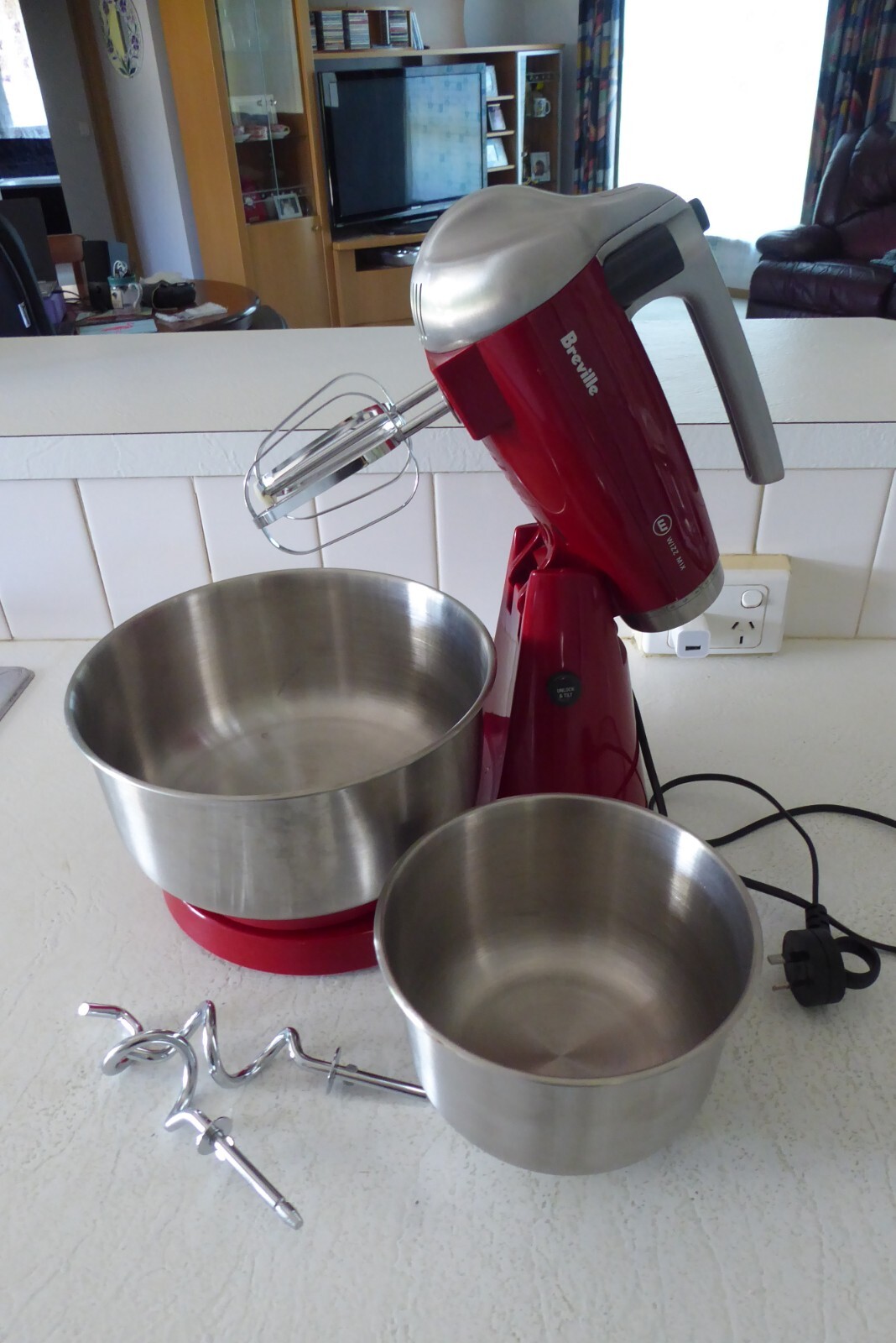 Breville Wizz Electric Mixer Model BEM200R eBay