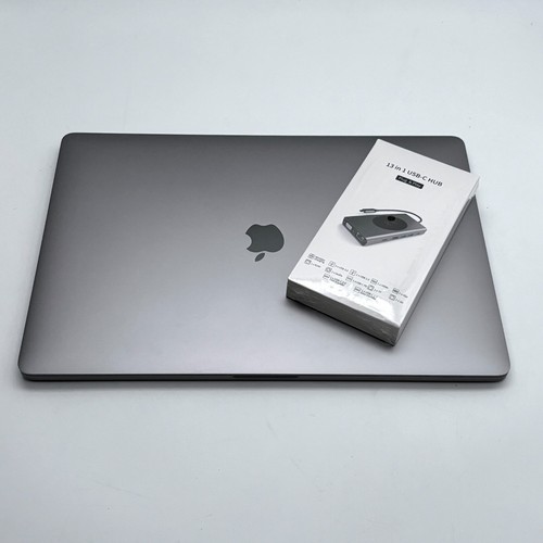MacBook Pro 16 INCH - 64GB RAM - 2TB SSD - 28 CYCLE - 5500M 8GB - NEWOS SEQUOIA - Afbeelding 20 van 21