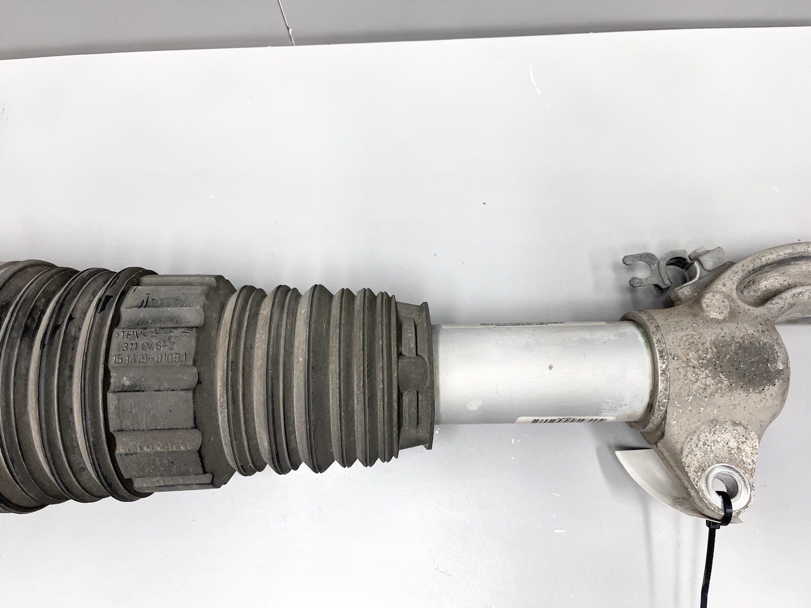 ⭐️2017-2020 Maserati Levante Front Right Passenger Air Suspension Shock Strut OE