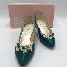 Vintage Dyeables green satin formal shoes; size 8.5 B