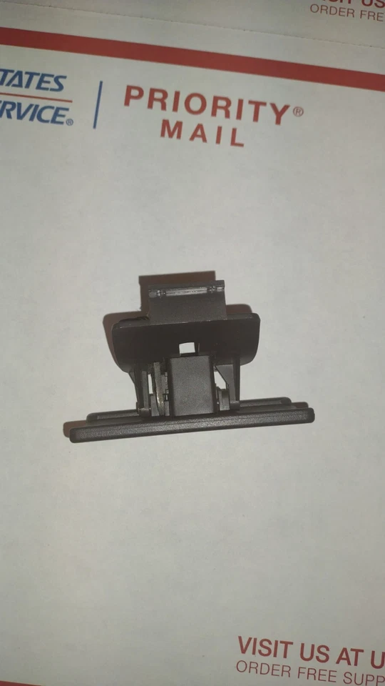 Chevy Colorado/GMC Canyon Hummer H3 2004-12 guantera/pestillo de guantera Foto 4 de 4