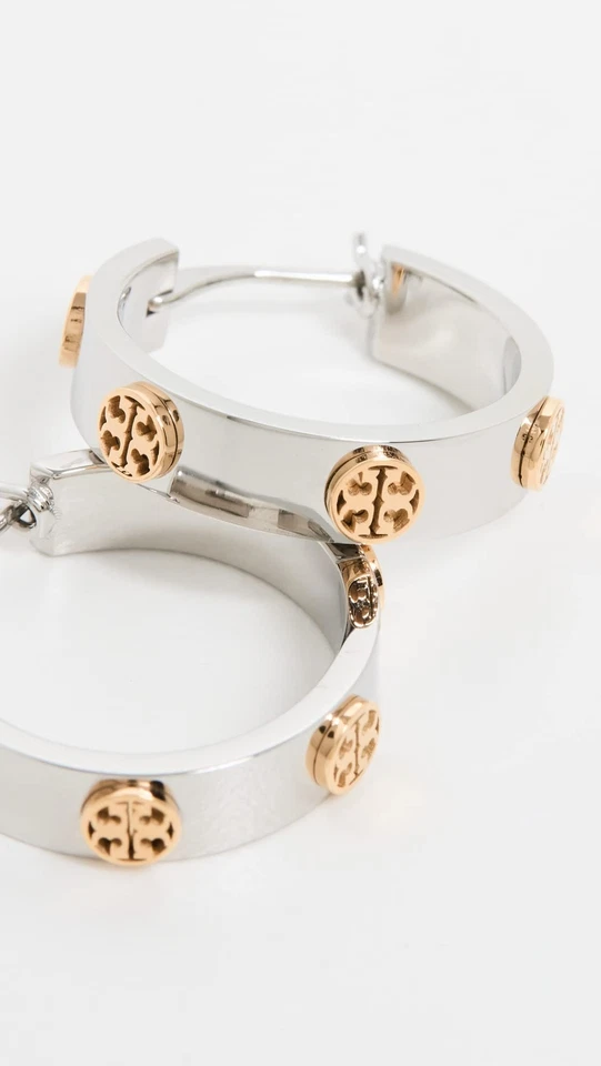 Brincos de argola femininos Tory Burch Miller prata/ouro Tory - Imagem 3 de 3