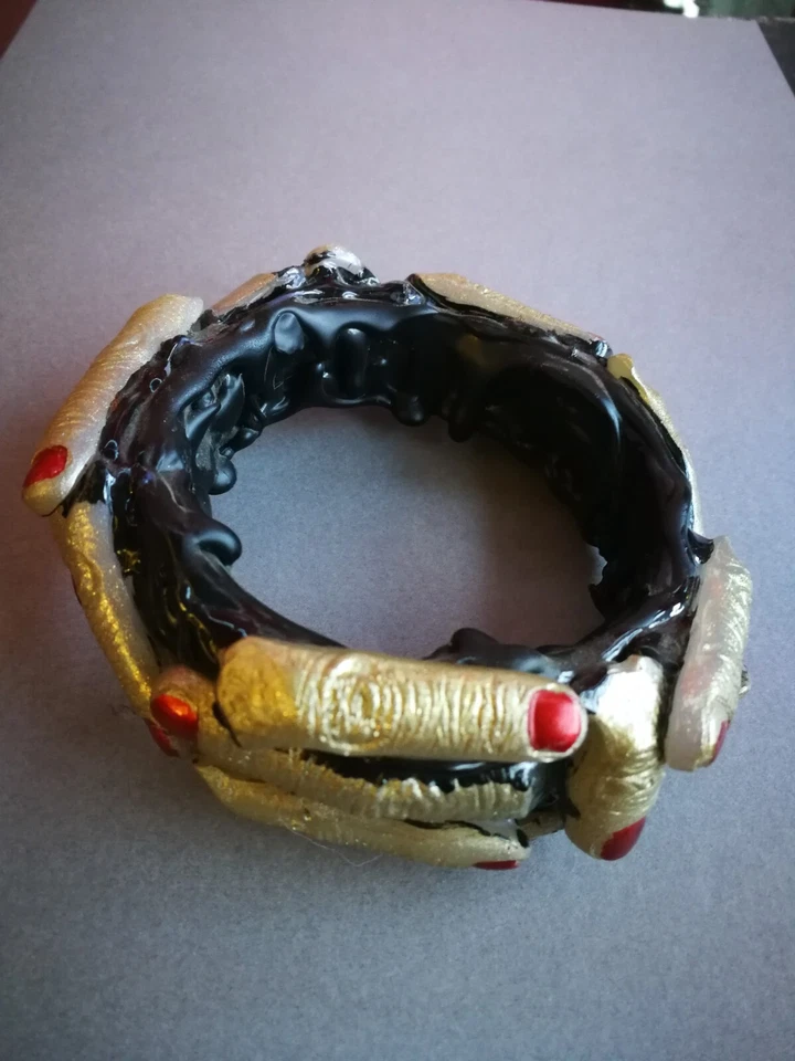 Brazalete Brazalete Joyería Mujer Artista Marca Brazalete Cinco Dedos Macabro Regalo Foto 3 de 4