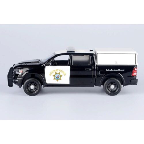 Motormax 1:27 2019 RAM 1500 Laramine Crew Cab California Highway Patrol 76997 - Picture 3 of 5
