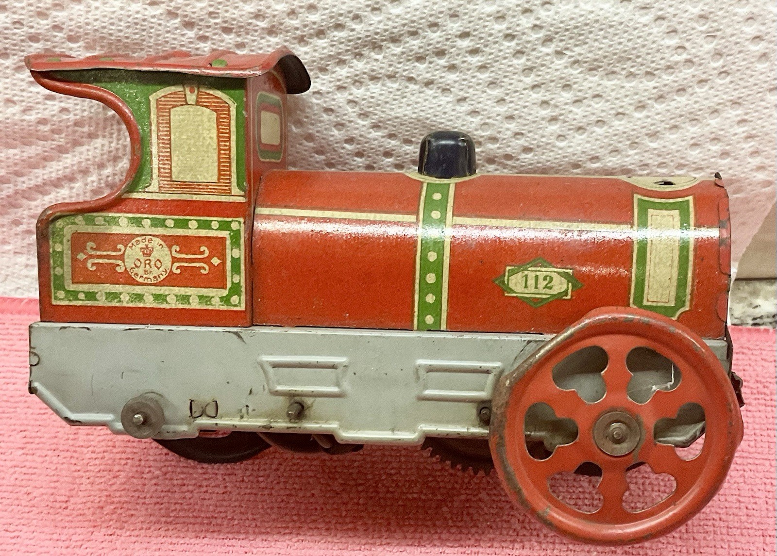 RARE VINTAGE GERMAN TINPLATE LITHO CLOCKWORK TOY