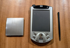 HP iPAQ Pocket PC PE2030 A Series Model h5550 - FOR PARTS ONLY