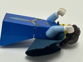 LEGO Nexo Knights Queen Halbert Minifigure from Set 70325