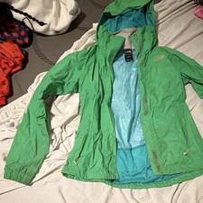 The North Face Women s Petite S Green Hooded ...